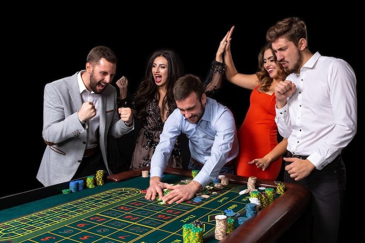 Tampilan meja roulette dealer langsung zidanbet dengan studio beresolusi tinggi dan pencahayaan profesional